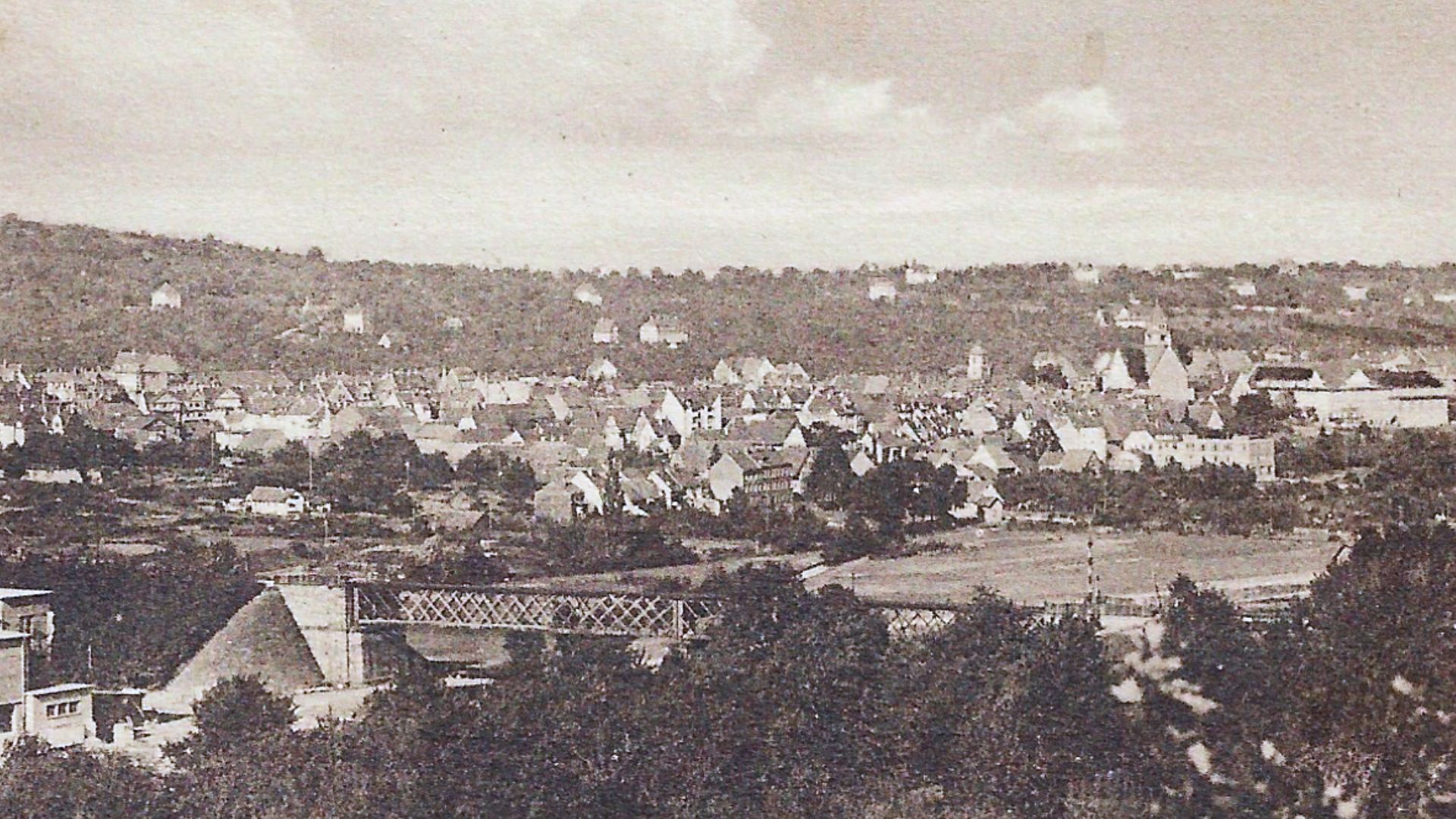 Brötzingen gegen 1929 - einsetzende Bebauung im Maihäldengebiet